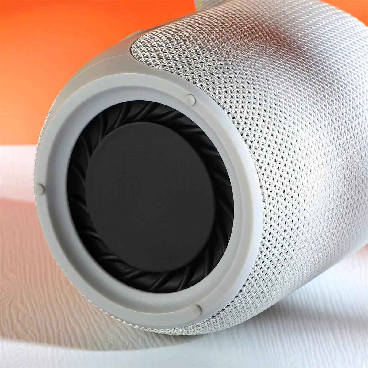 Bluetooth დინამიკი-პორტატული, TG673 5W.